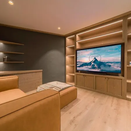 Holiday home Unique Chalet In Courchevel, Swimming Pool And Massage Included